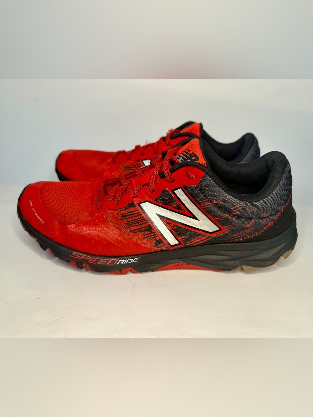 New Balance 690 v2 Shoes Sneakers Mens 10 D Red Lace Up Jogging Walking MINT - Picture 6 of 16